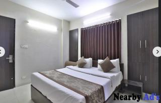 Hotel NOVA Vatika in Vesu, Surat - 4
